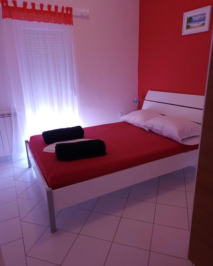 Apartments Kalac Posedarje Esterno foto