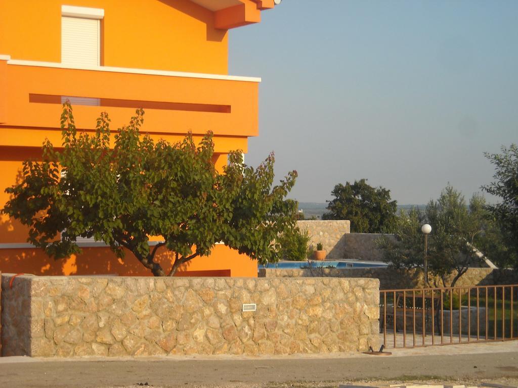 Apartments Kalac Posedarje Esterno foto